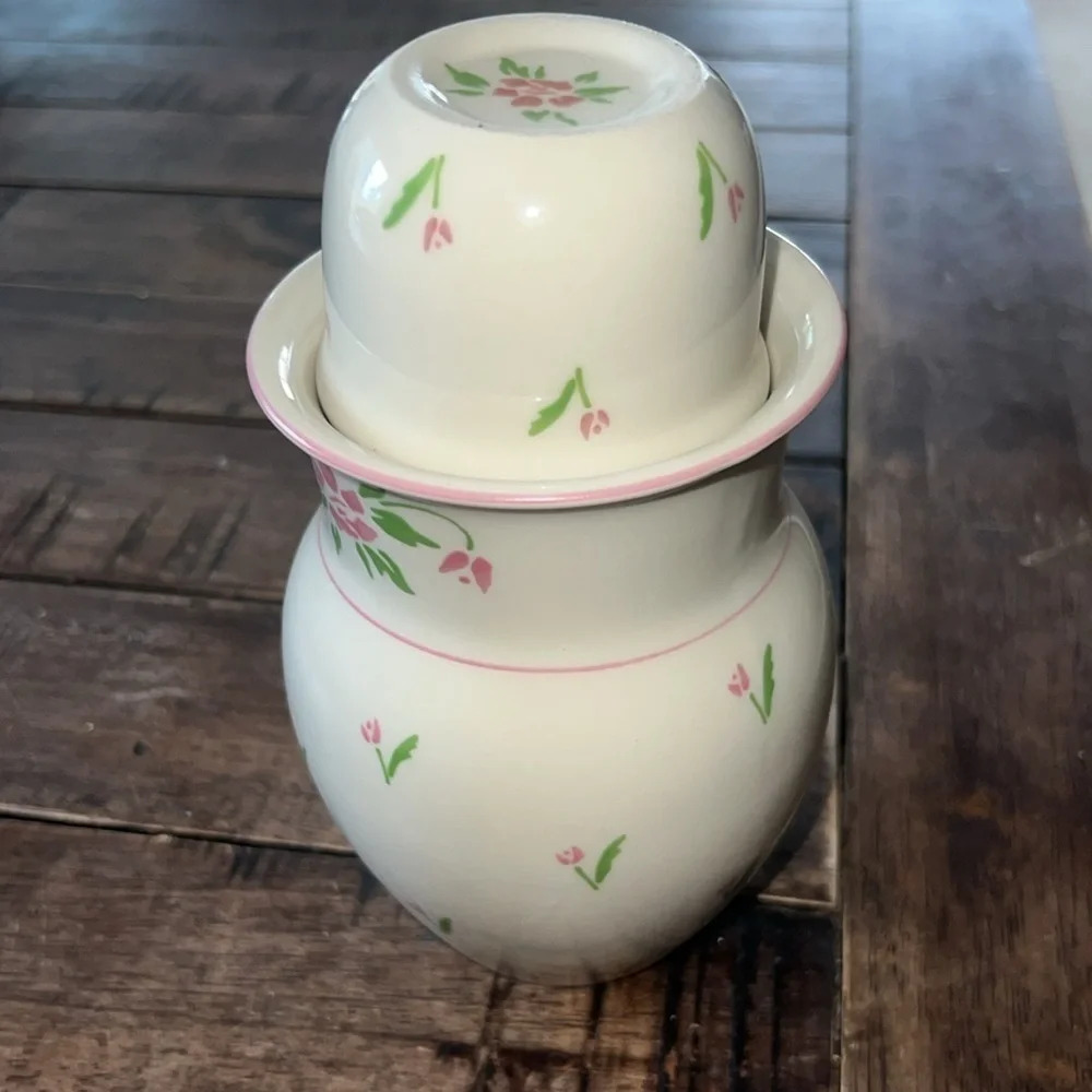 Vintage 1985 Teleflora Ceramic Bedside Nightstand Carafe W/Cup Tulips & Roses